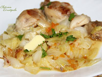 Капуста с курицей
