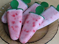 Мороженое клубничное
