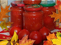 Помидоры в томатном соке