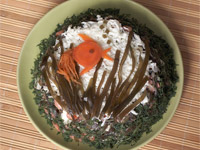 Салат из морской капусты с креветками