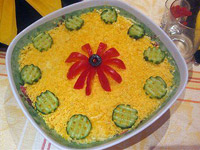 Салат из печени трески