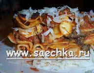 Лазанье под соусом рагу алла болоньезе