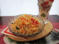 Пикантный салат из капусты