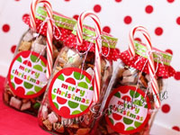 Как упаковать новогодний подарок