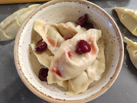 Вареники с замороженной вишней