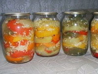 Перец с чесноком