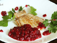 Брусничный соус