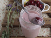 Вишнёвый йогурт
