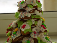 Торт в виде 3D ёлочки