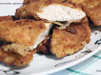Куриная грудка в сухарях