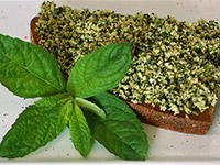 Сыр с мятой