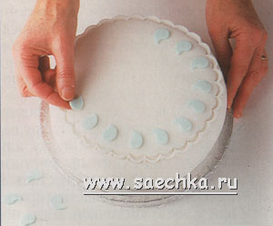 Вырезные украшения