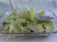 Салат из маринованных кабачков