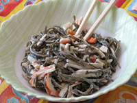 Салат из морской капусты