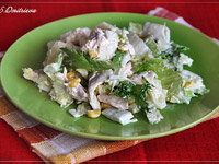 Салат из курицы с ананасом и пекинской капустой