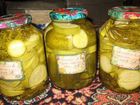 Маринованные огурцы с кабачками