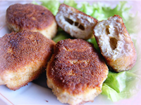 Куриные крокеты с сырной начинкой