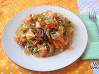 Курица со стеклянной лапшой