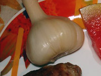 Солёный чеснок