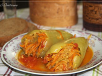 Перец, фаршированный овощами