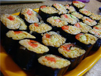 Роллы с копчёным лососем (Smoked Salmon Rolls)