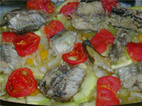 Рыба, запечённая с овощами