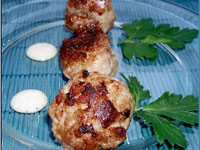 Мясные шарики в сметанно-горчичном соусе