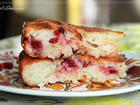 Манник с яблоком и брусникой