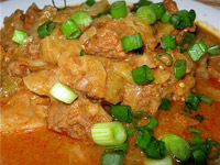 Капуста с гуляшом