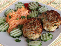 Куриные котлеты с кабачком