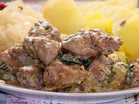 Куриная печень в сливках