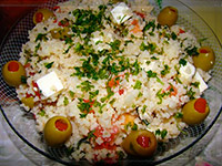 Салат с кус-кусом и брынзой