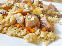 Булгур с мясом и грибами