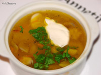 Рисовый суп с курицей и шампиньонами